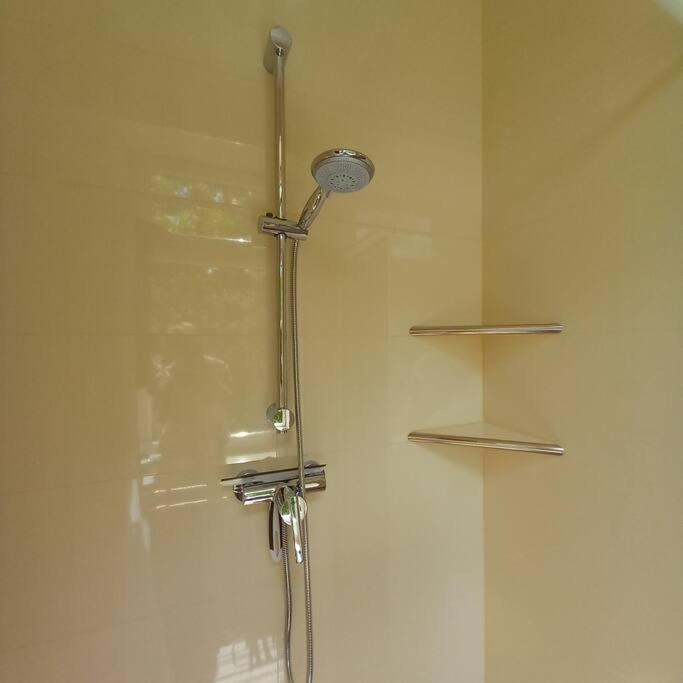Apartament Altbauwohnung Neu Saniert - Fuer Familien Geeignet *